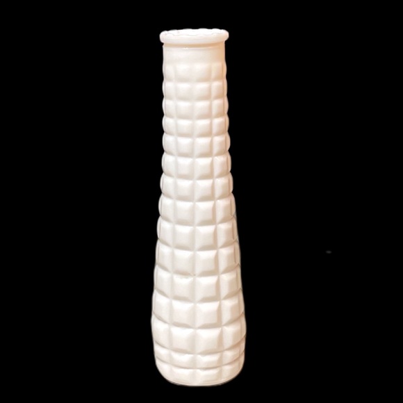 🚫SOLD🚫👤Vintage EO Brody & Co Block Pattern Milk Glass Bud Vase 8.5” - Picture 3 of 5